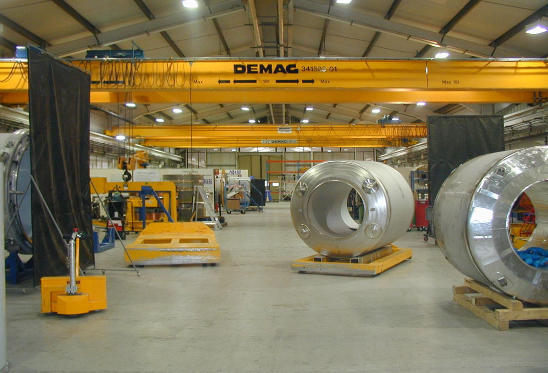 мостовой кран demag с электроподъёмом