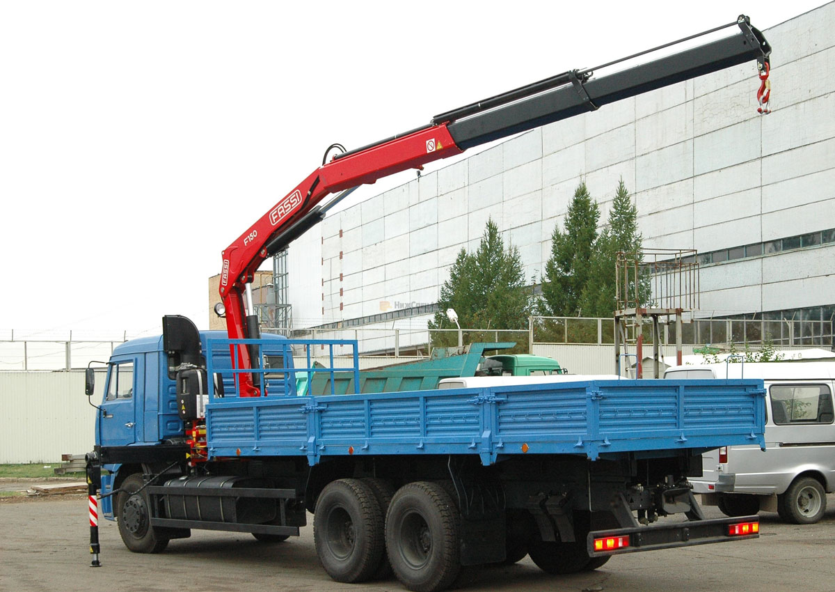 КамАЗ 65117 с краном манипулятором Fassi