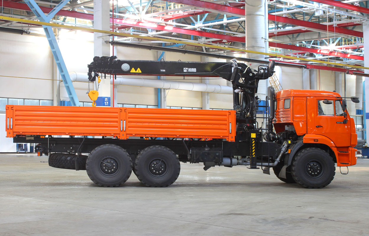 КамАЗ 43118 с краном манипулятором Hiab