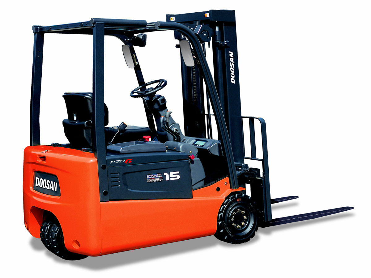корейский вилочный погрузчик Doosan B15T