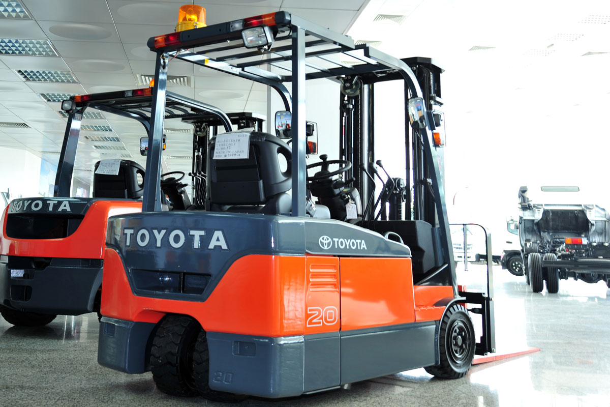 вилочный электропогрузчик Toyota 7FB20