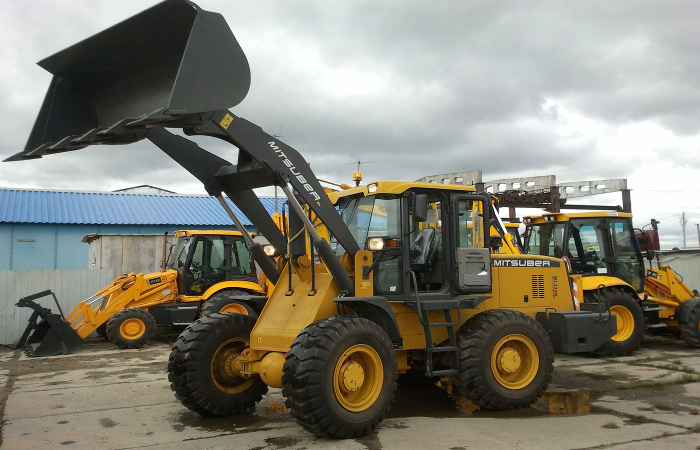 погрузчик Mitsuber ML333n фронтального расположения ковша