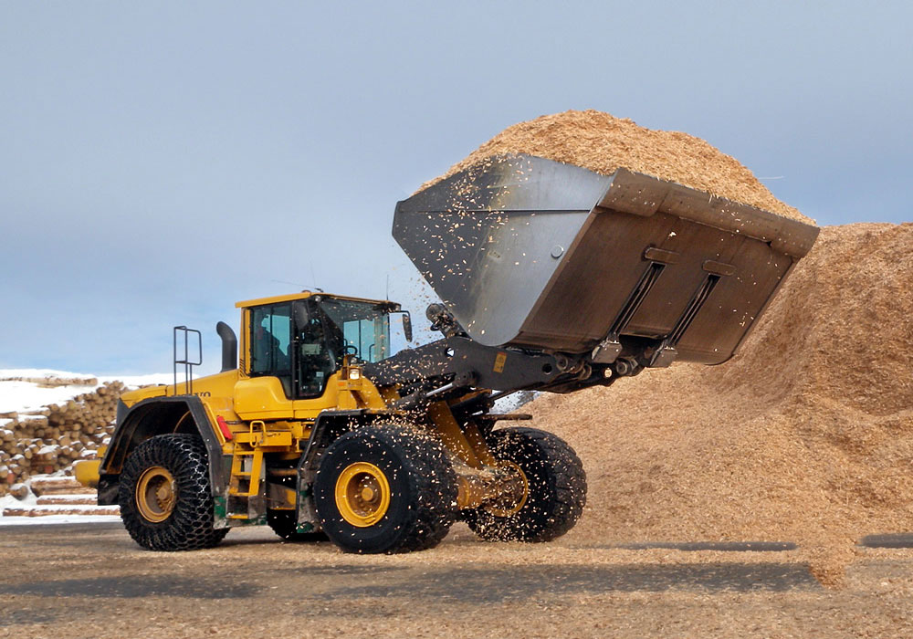 одноковшовый погрузчик фронтальный Volvo l180f