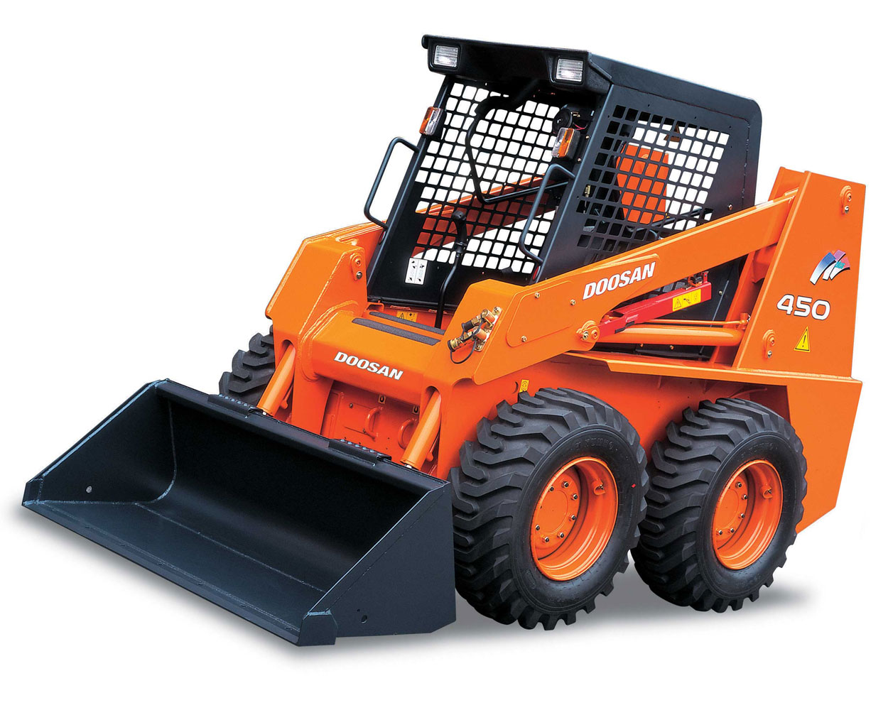 фронтальный мини погрузчик Doosan 450