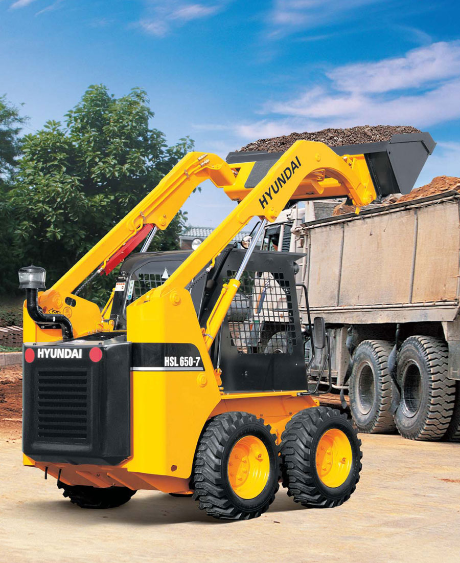 фронтальный мини погрузчикHyundai HSL650 7