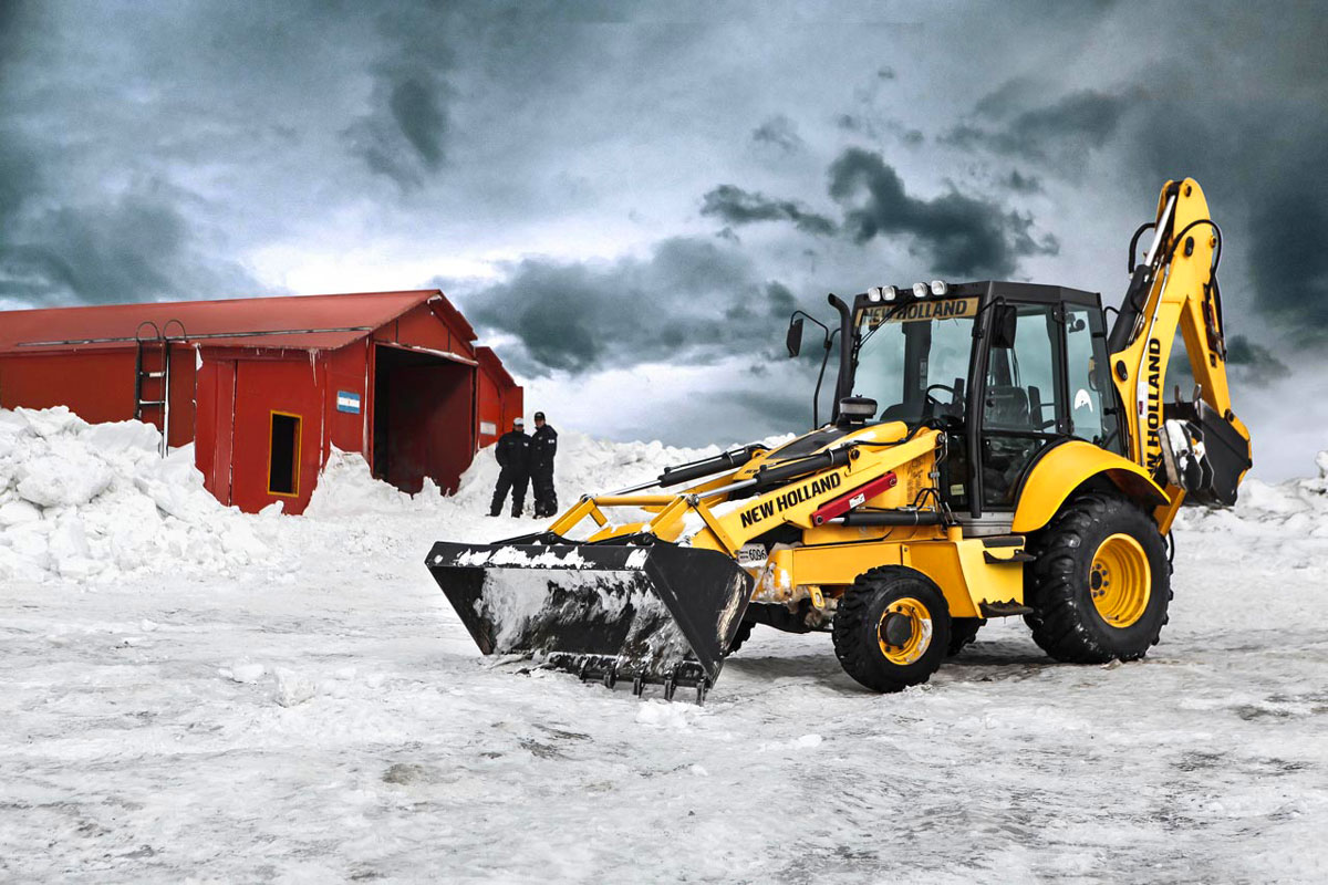 New Holland B90B