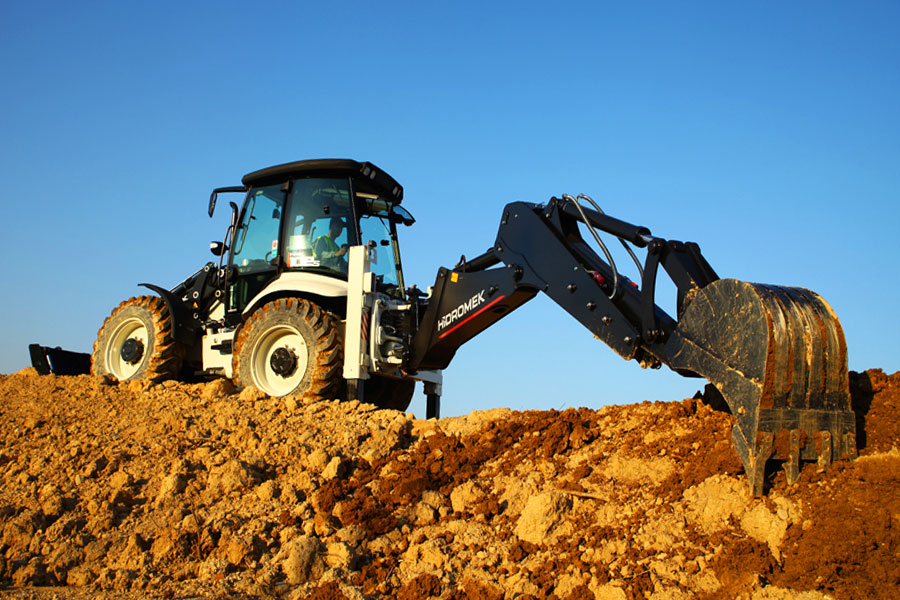 Hidromek HMK 102S