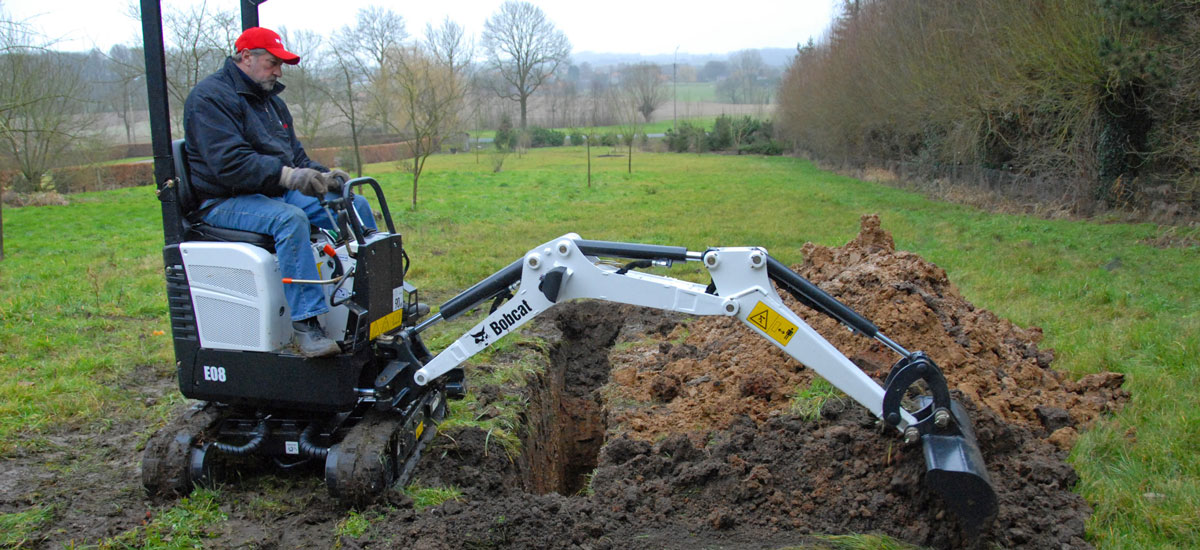 Bobcat E08