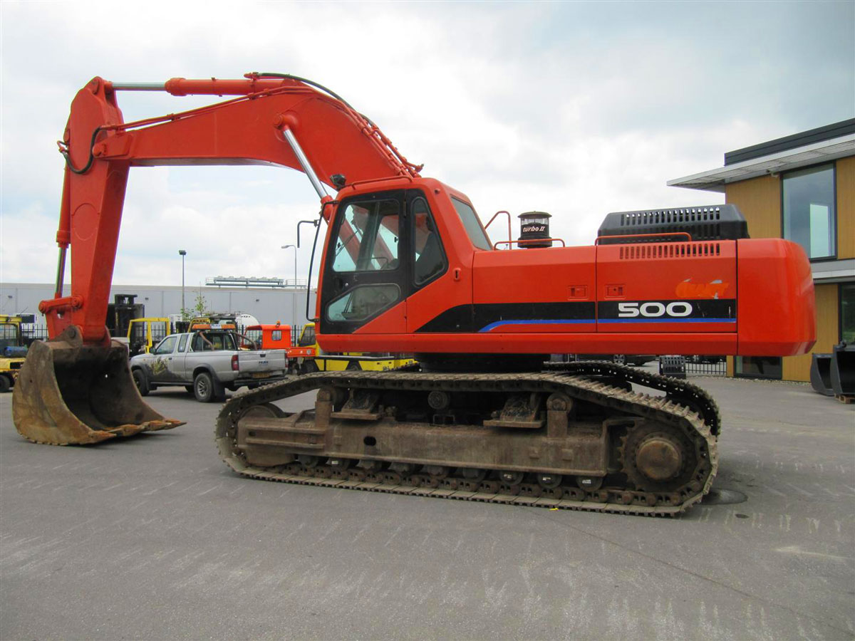 Doosan Solar 500 LC V