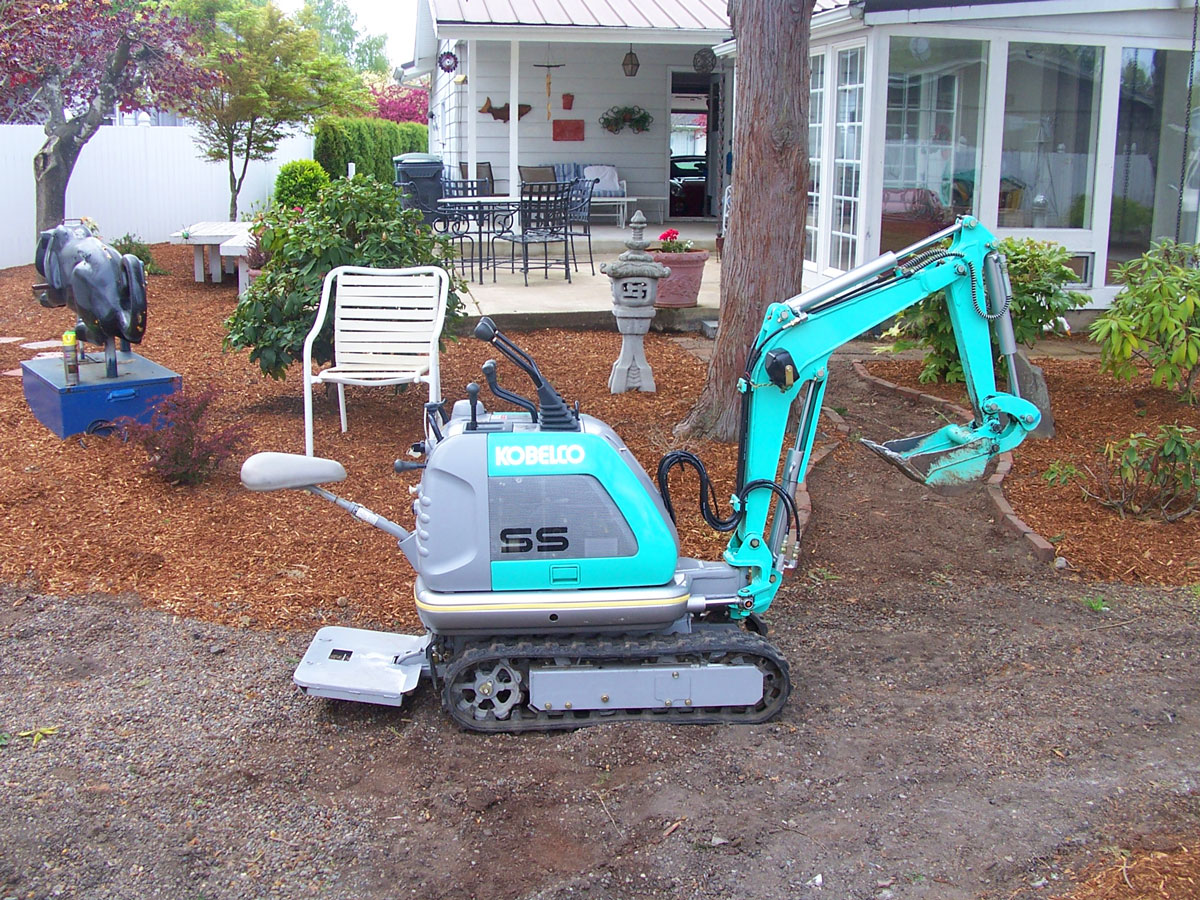 мини экскаватор гусеничного типа Kobelco