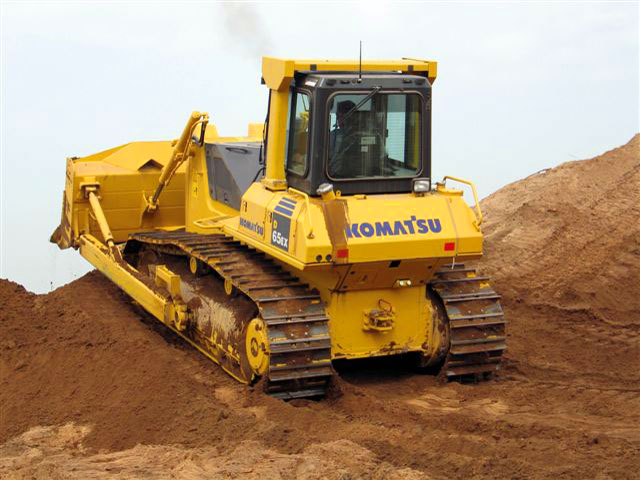 гусеничный Komatsu D65EX