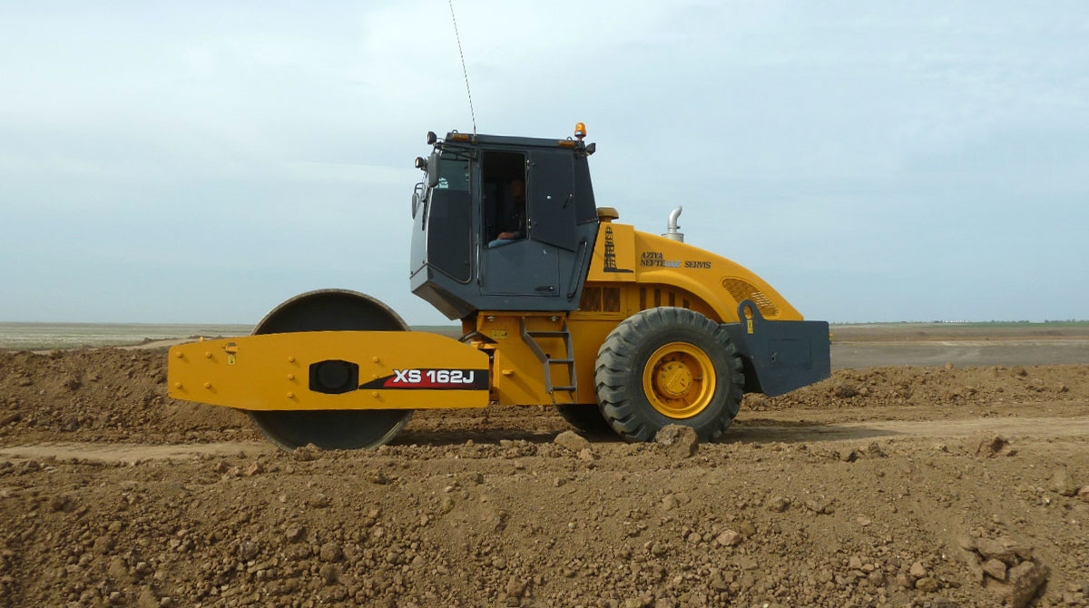 каток XCMG XS162J
