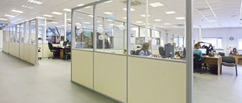 Офисные перегородки и их виды.