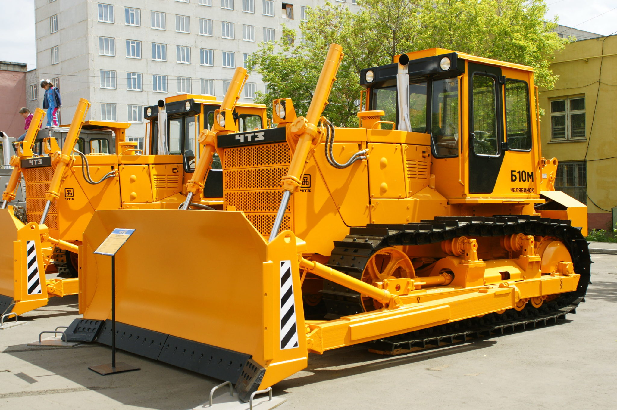 бульдозера Б10м